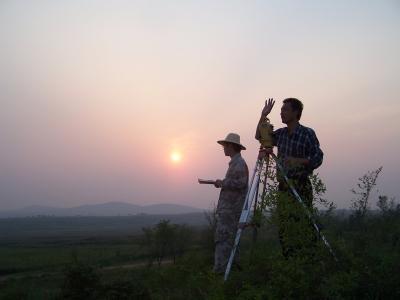 �y(c��)�L����