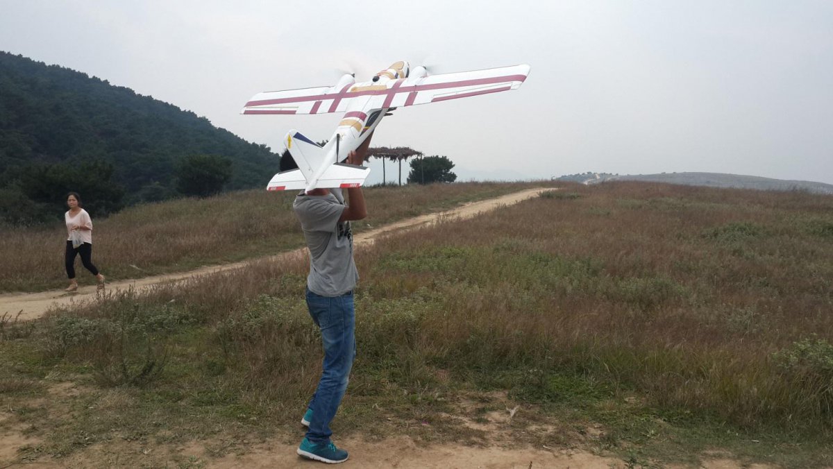 �o�˙C���g